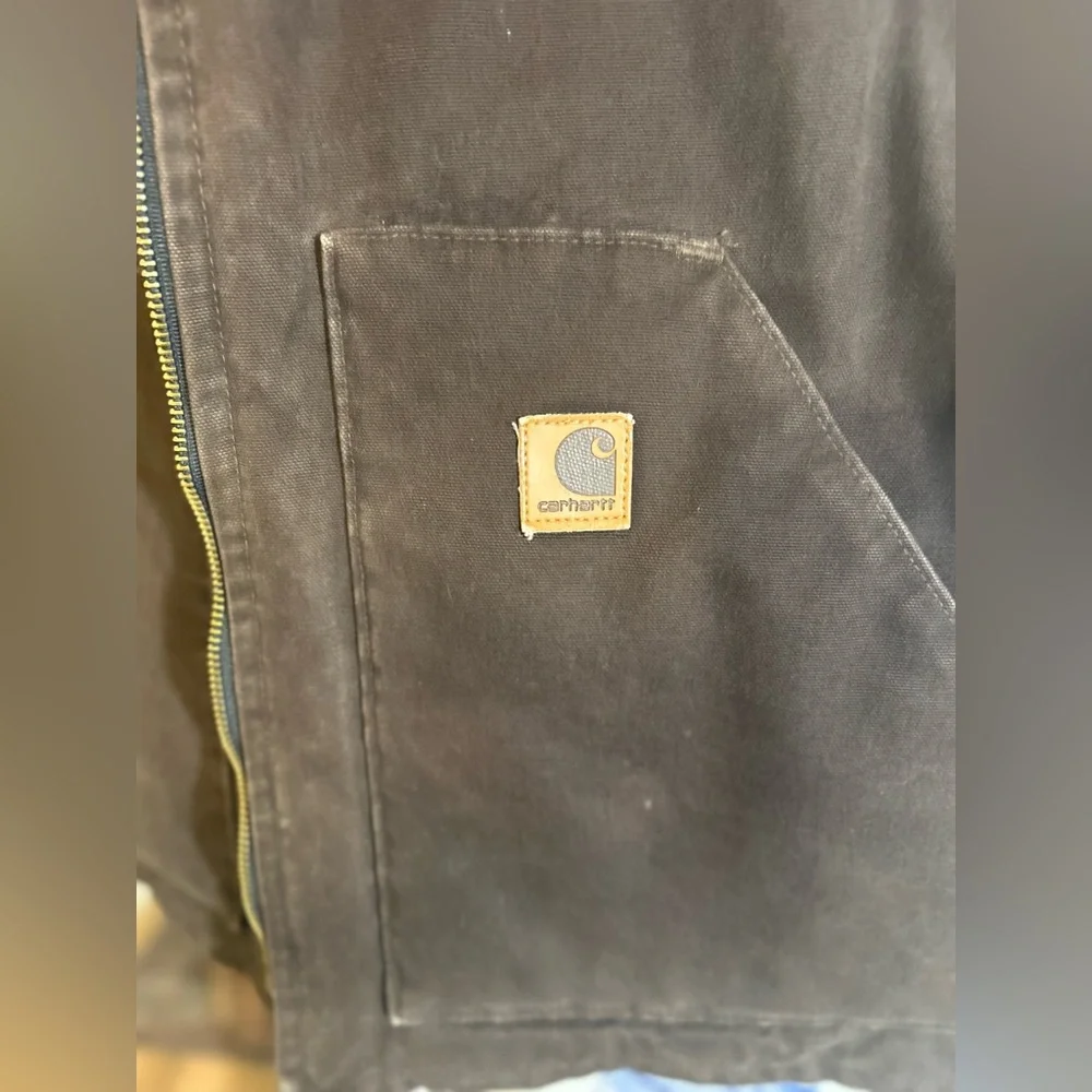 *SOLD*Carhartt Work Vest(SOLD)
NOT FOR SALE/ALL OFFERS WILL B DECLINED! - Picture 4 of 8